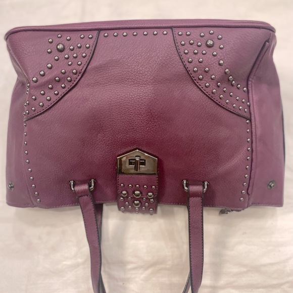 Deep purple shoulder bag by Charming Charlie gorgeous and so well designed - Picture 1 of 15
